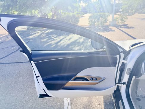 Used 2023 Lucid Air Touring AWD/4WD image 7