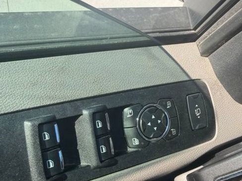 Used 2021 Ford F350 XLT w/ XLT Premium Package AWD/4WD image 12