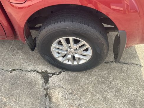 Used 2019 Nissan Frontier SV w/ Value Truck Package image 20