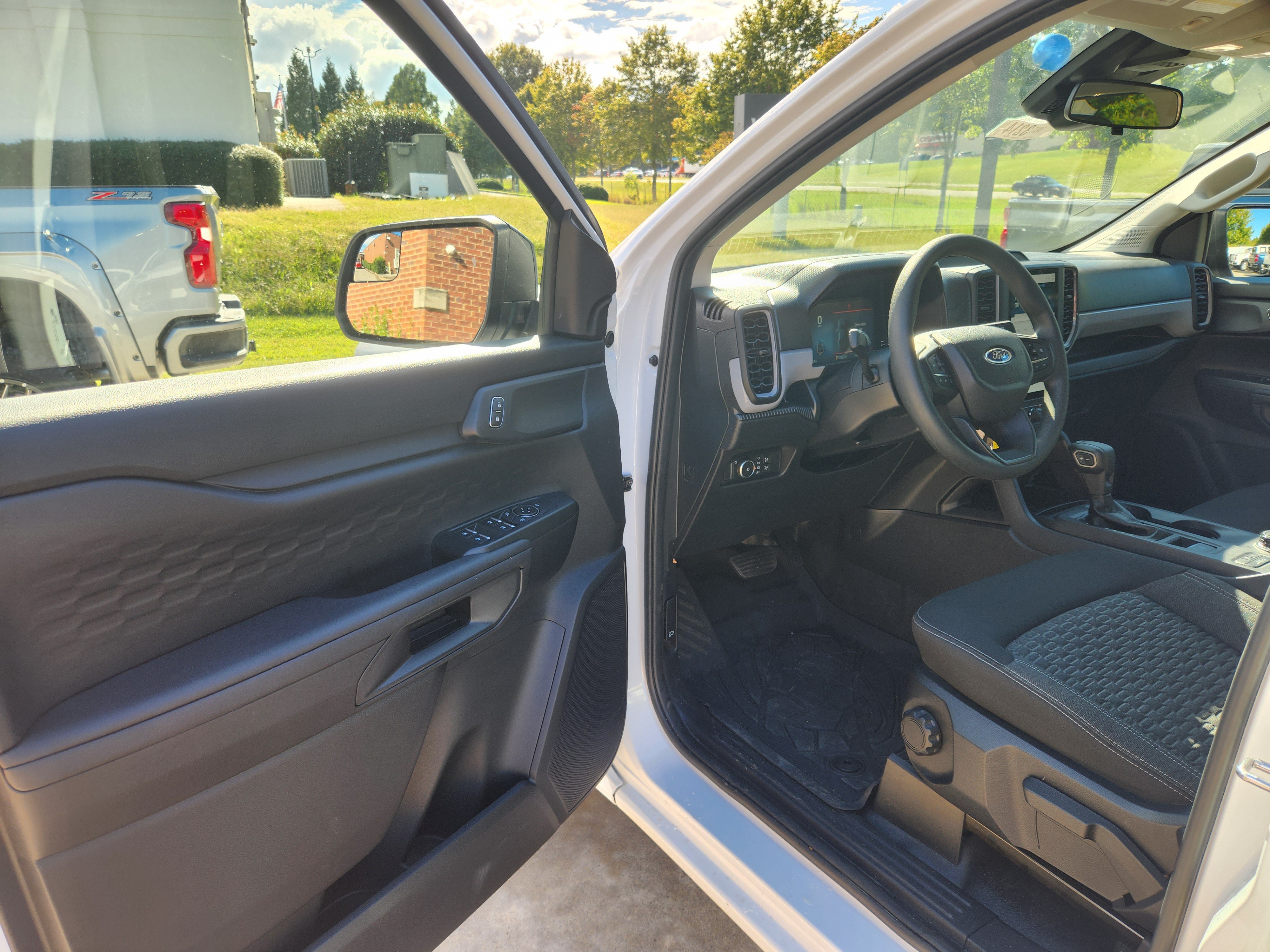 Used 2026 Ford Ranger XL w/ FX4 Off-Road Package AWD/4WD image 15
