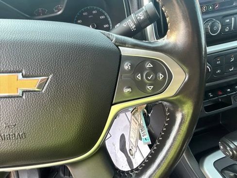 Used 2020 Chevrolet Colorado ZR2 w/ LPO, Premium Interior Package AWD/4WD image 13