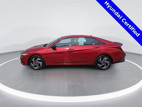 Certified 2025 Hyundai Elantra Sport image 5