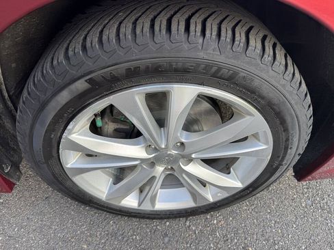 Used 2014 Subaru Legacy 2.5i Limited AWD/4WD image 25