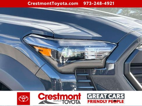 Used 2024 Toyota Tacoma TRD Off-Road image 7