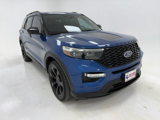 Used 2020 Ford Explorer ST w/ ST High-Performance Pack AWD/4WD image 2