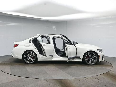 Used 2021 BMW 330i xDrive 330i xDrive w/ M Sport Package image 54