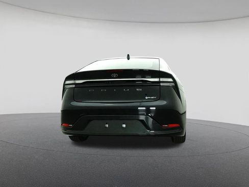 New 2026 Toyota Prius Plug-In Hybrid image 23