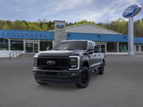 New 2026 Ford F250 Lariat w/ Black Appearance Package AWD/4WD image 2