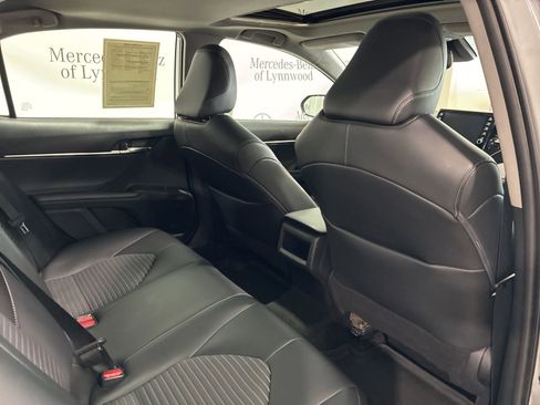 Used 2022 Toyota Camry SE w/ Audio Upgrade Package image 29