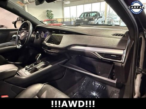 Used 2020 Cadillac XT4 Premium Luxury w/ Trailering Package image 13