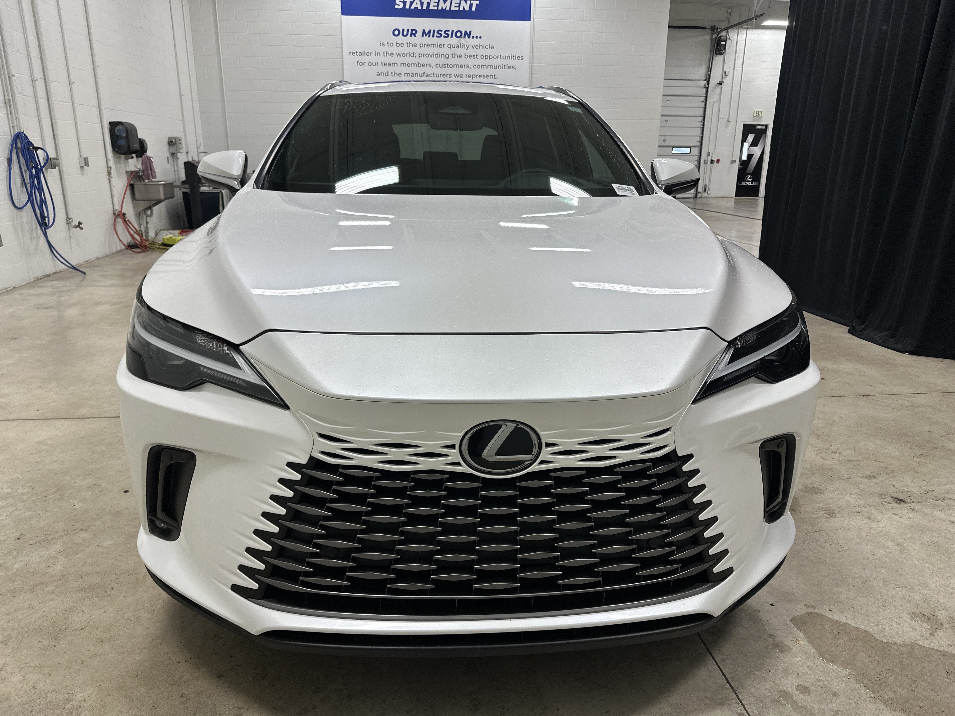 Certified 2023 Lexus RX 350 Premium Plus w/ Accessory Package (Z1) AWD/4WD image 3