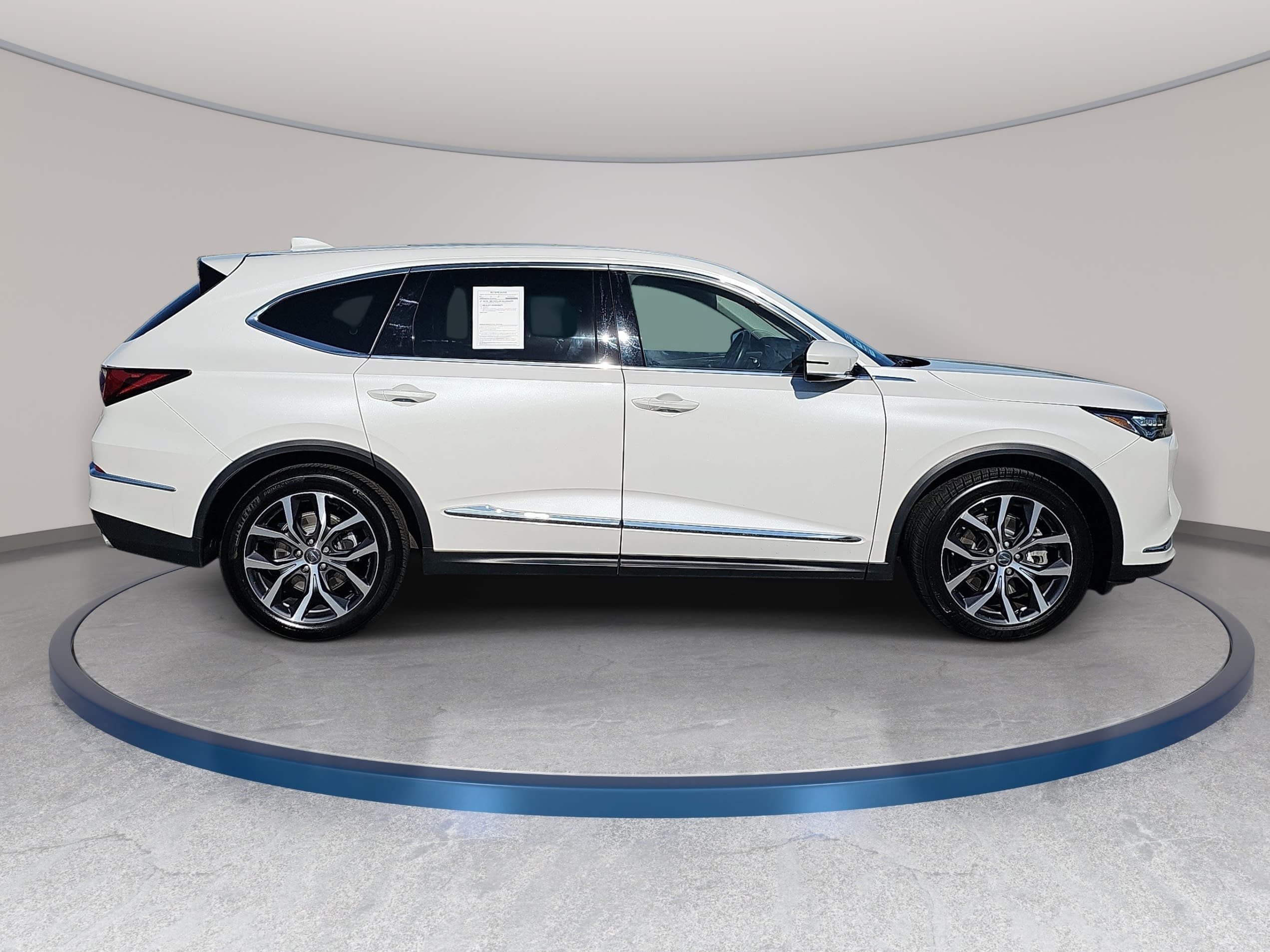 Certified 2023 Acura MDX w/ Technology Package FWD image 4