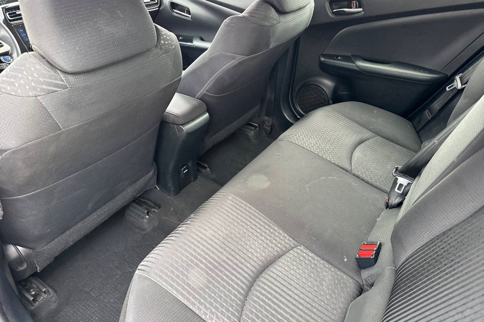 Used 2018 Toyota Prius One FWD image 26