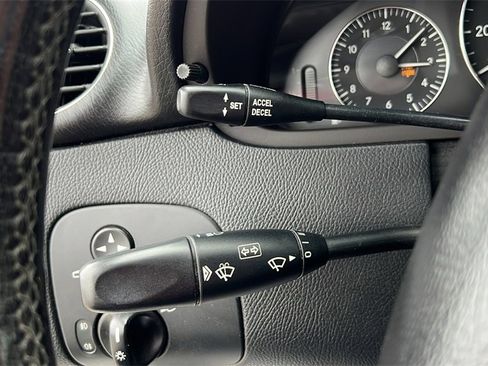 Used 2006 Mercedes-Benz CLK 350 Cabriolet image 16