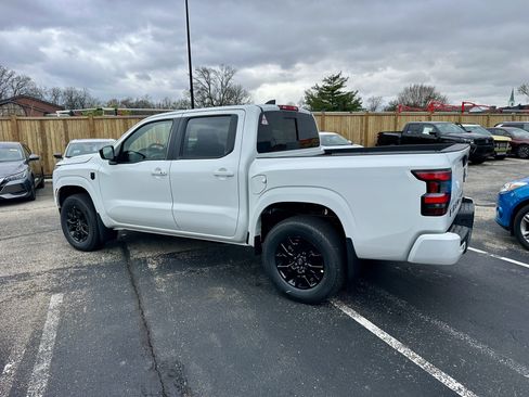 New 2026 Nissan Frontier SV image 8