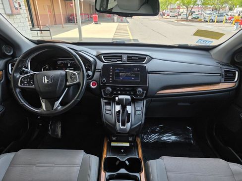 Used 2020 Honda CR-V Touring image 17