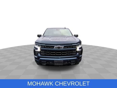 Used 2022 Chevrolet Silverado 1500 RST w/ Z71 Off-Road Package AWD/4WD image 3