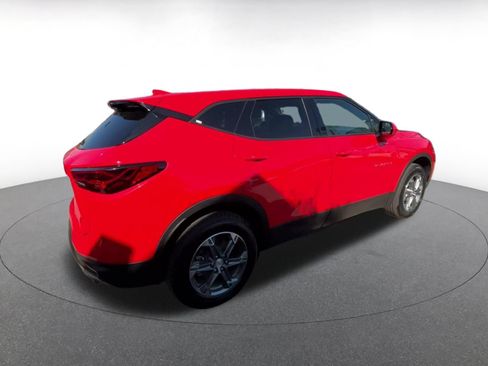 Used 2025 Chevrolet Blazer LT FWD image 14