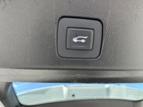 Used 2026 Buick Encore GX Sport Touring w/ Comfort Package image 31