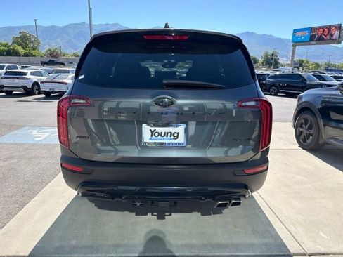 Used 2021 Kia Telluride SX w/ SX Prestige Package AWD/4WD image 6