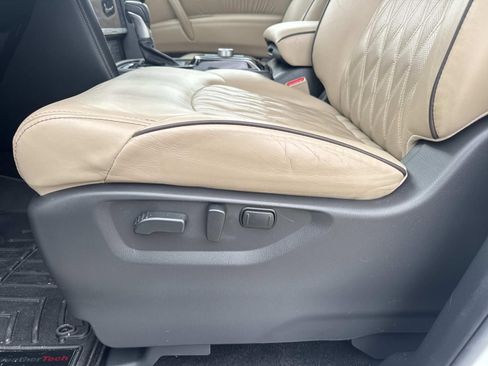 Used 2022 Nissan Armada Platinum RWD image 19