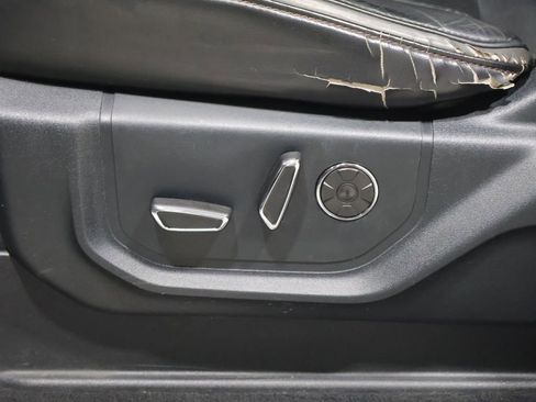 Used 2020 Ford F250 Platinum AWD/4WD image 14