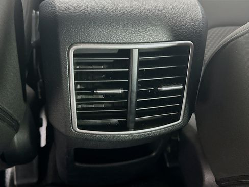 Used 2025 Kia Sportage LX FWD image 25