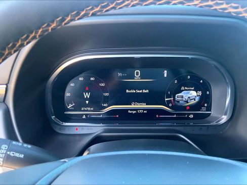 Used 2024 GMC Yukon AT4 w/ AT4 Premium Plus Package AWD/4WD image 26