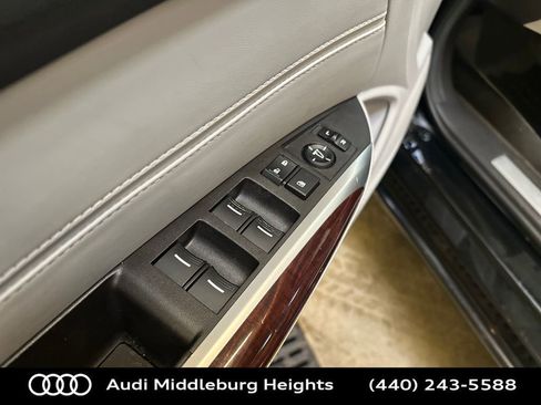 Used 2016 Acura TLX V6 SH-AWD w/ Technology Pkg image 11