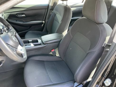 Certified 2023 Nissan Sentra S FWD image 7
