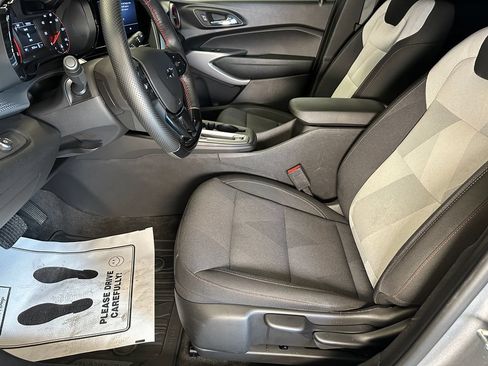 Used 2026 Chevrolet Trax RS w/ Driver Confidence Package FWD image 20