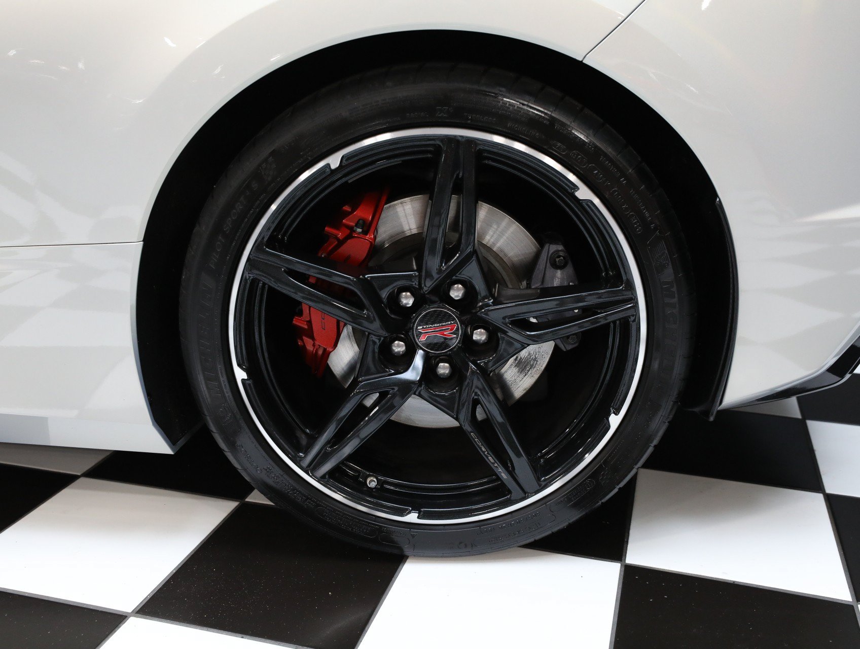 Used 2021 Chevrolet Corvette Stingray Premium Conv w/ Z51 Performance Package RWD image 38