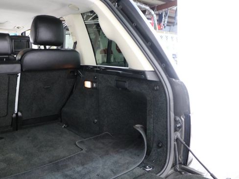 Used 2011 Land Rover Range Rover Supercharged AWD/4WD image 92