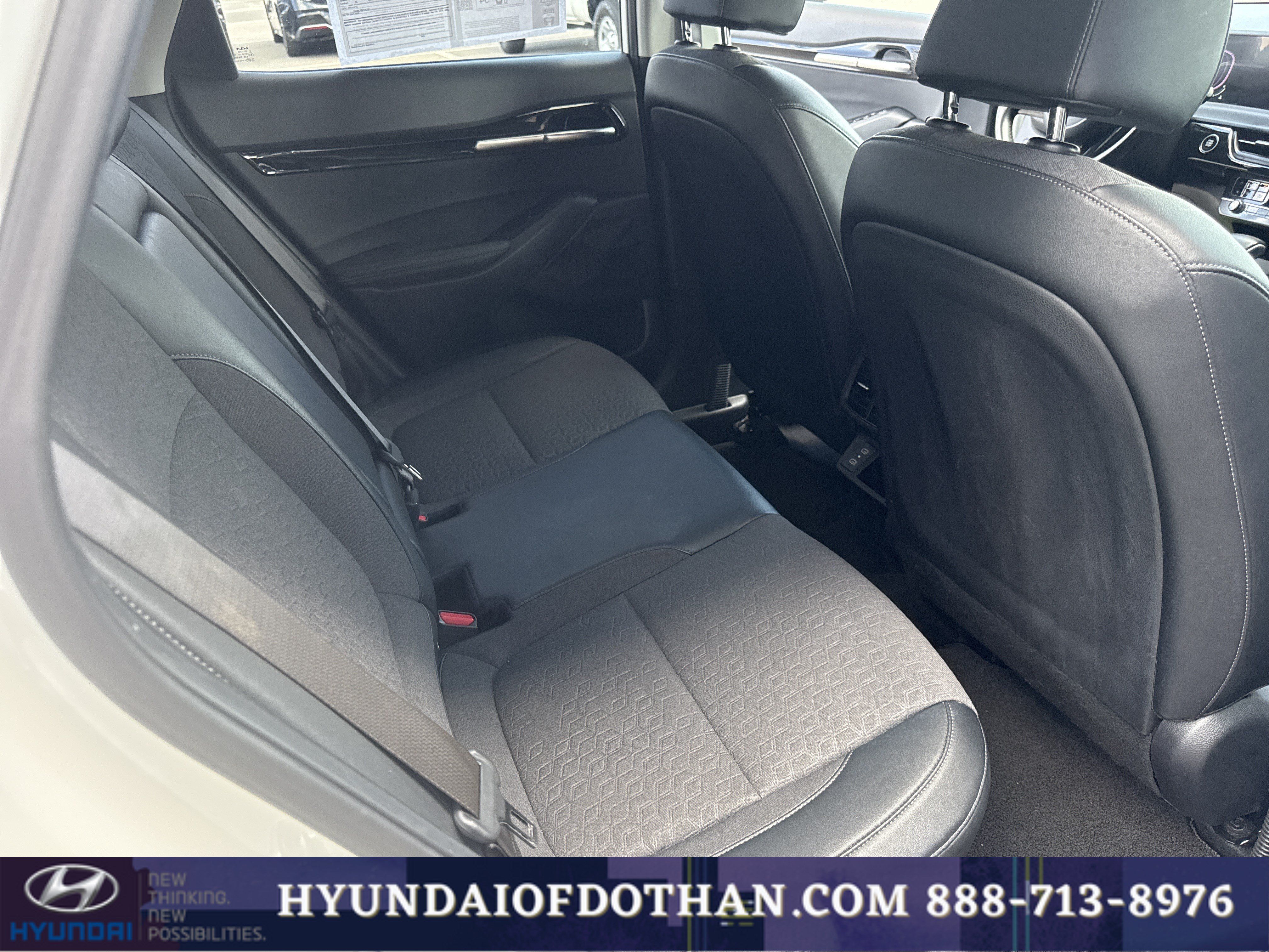 Used 2025 Kia Seltos S FWD image 14