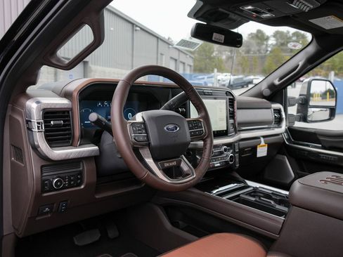New 2026 Ford F250 King Ranch w/ Chrome Package AWD/4WD image 26