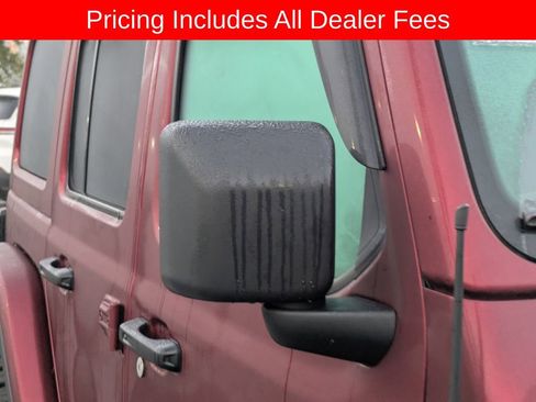 Used 2021 Jeep Wrangler Unlimited Rubicon AWD/4WD image 12