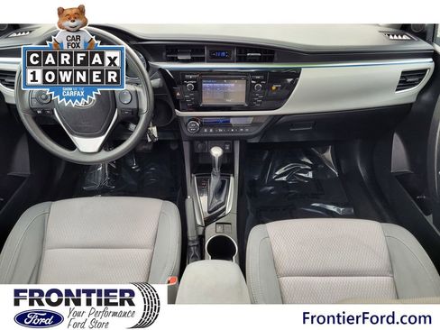 Used 2015 Toyota Corolla LE image 8