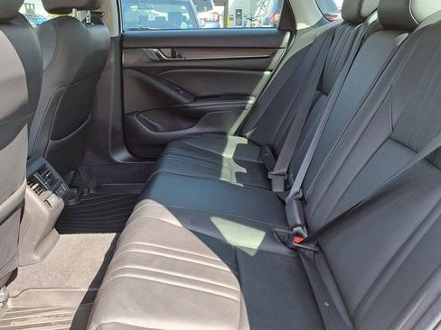 Used 2021 Honda Accord Touring image 24