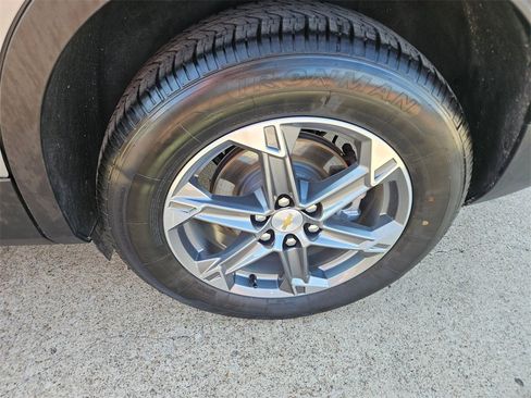 Used 2024 Chevrolet Blazer LT image 28