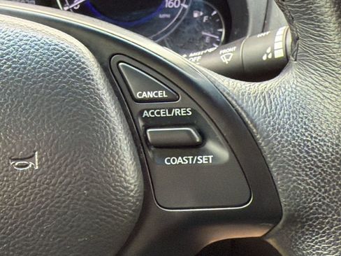 Used 2017 INFINITI QX50 2WD w/ Premium Plus Package image 28