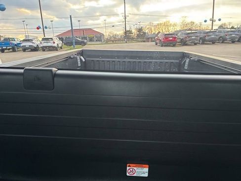 Used 2023 Toyota Tacoma SR image 29