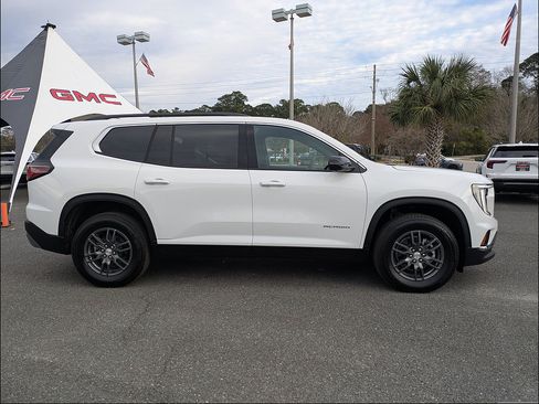 New 2026 GMC Acadia Elevation w/ LPO, Floor Liner Package FWD image 3