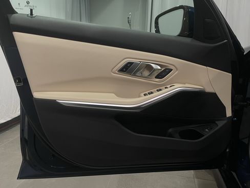 Used 2023 BMW 330i xDrive Sedan w/ Convenience Package image 13