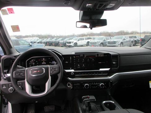 New 2026 GMC Sierra 1500 Elevation w/ Elevation Premium Package AWD/4WD image 17