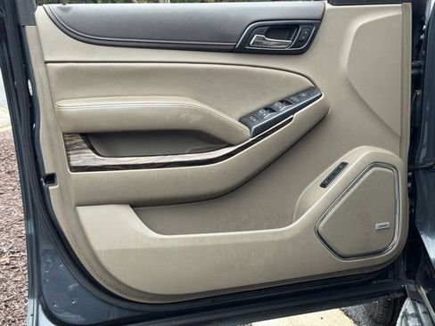 Used 2020 GMC Yukon SLT w/ Open Road Package image 19