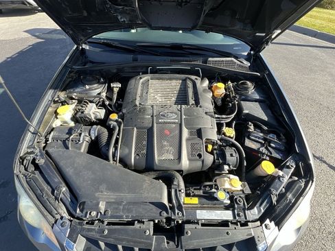 Used 2009 Subaru Outback 2.5XT Limited image 29