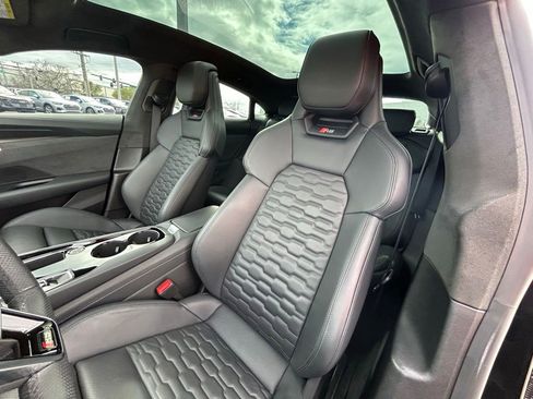 Used 2024 Audi RS e-tron GT w/ Carbon Performance Package image 17