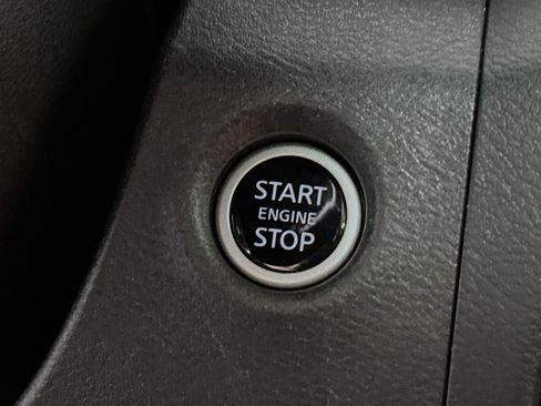 Used 2024 Nissan Frontier Pro-X w/ Technology Package image 20