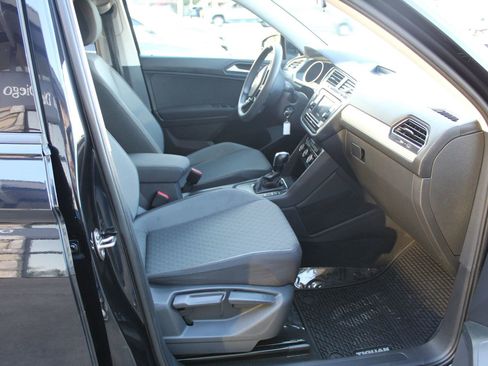 Used 2019 Volkswagen Tiguan S w/ Driver Assistance Package FWD image 10