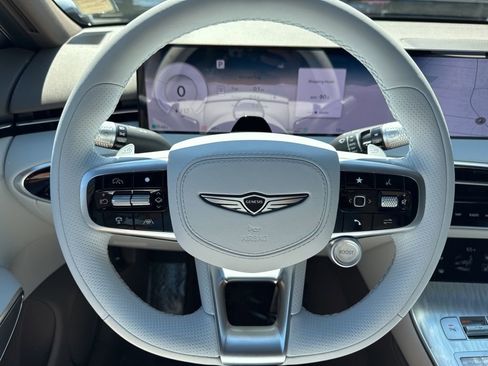 New 2026 Genesis Electrified GV70 image 21